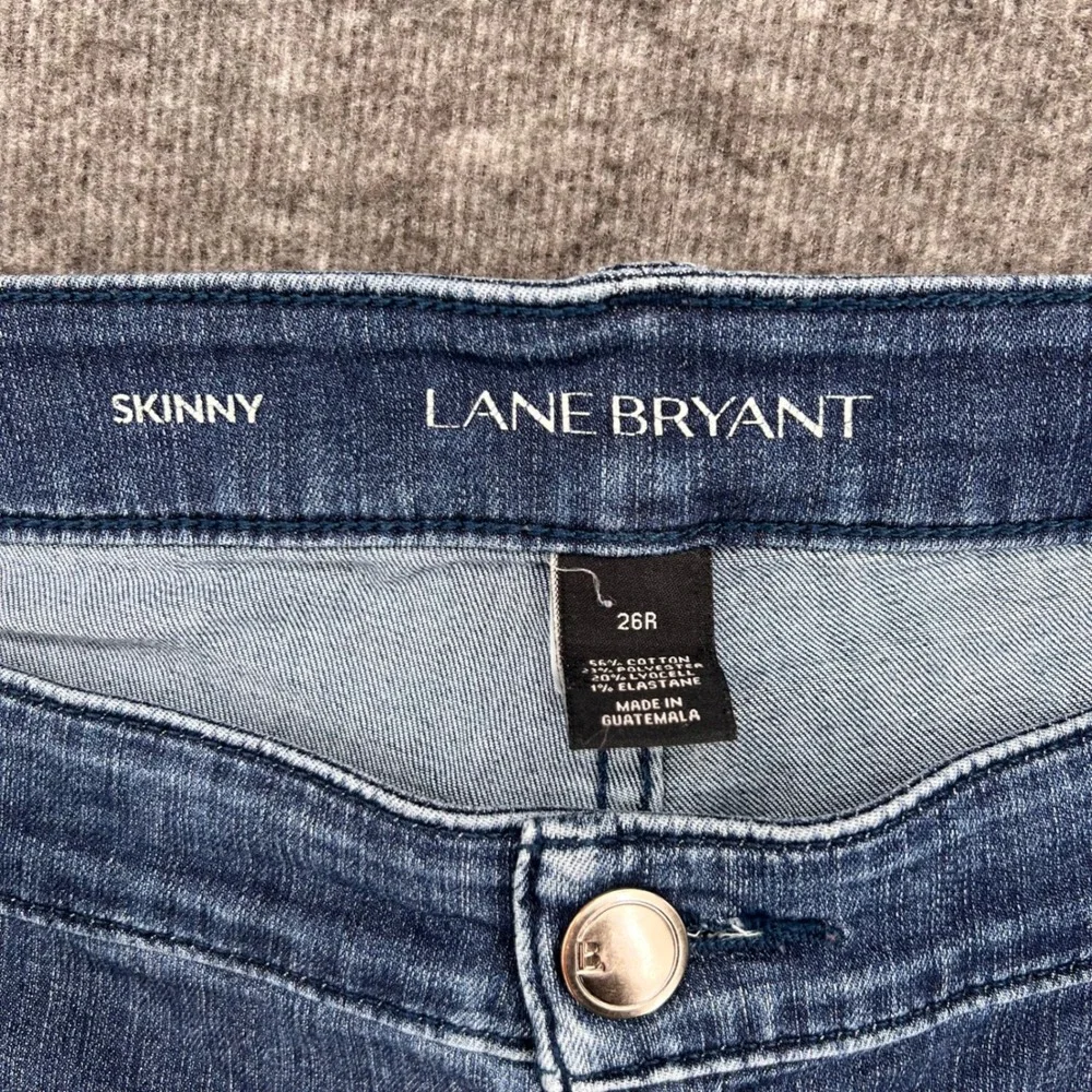 Lane Bryant Skinny Jeans Women 26R Blue Medium Wash Tulip Raw Hem Fringe Stretch